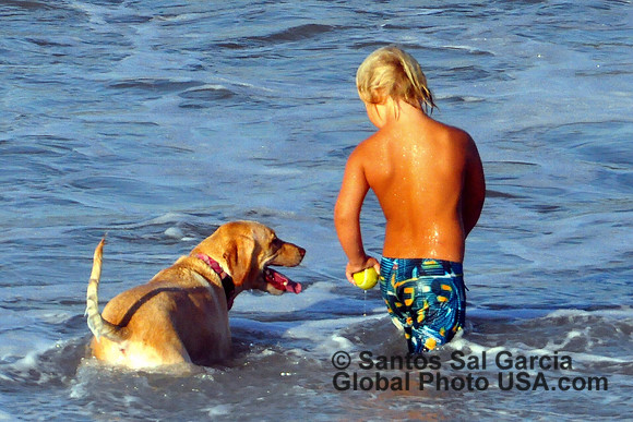 © 2012 Santos Sal Garcia  Global Photo USA.com